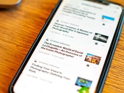 The Platform Shift: What Digital Distribution Means for Modern Journalism and Publishing