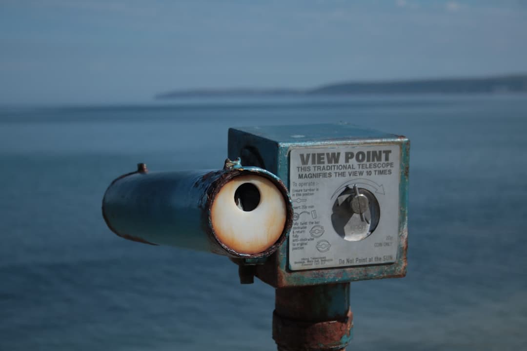 How to Manage Multiple Points of View Without Confusing Your Reader